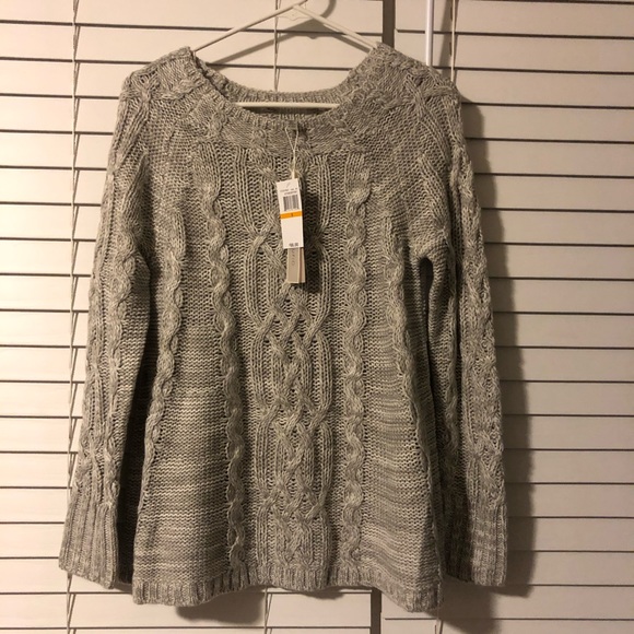 Cupio Sweaters - NWT Cupio Bloomingdale’s Grey Cable Knit Sweater S